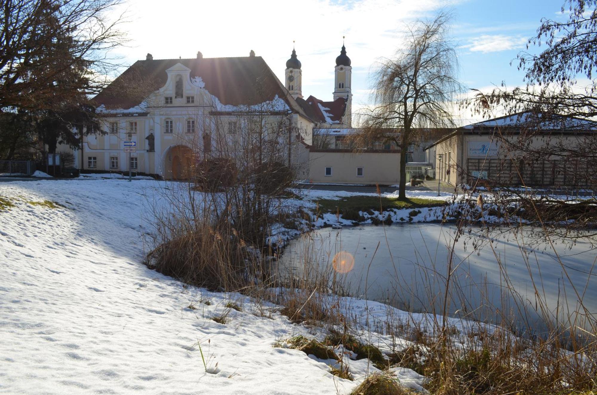 Klostergasthof Roggenburg Buitenkant foto